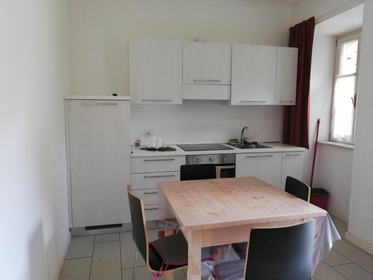 Colle Ameno Room And Breakfast Rovereto  Exterior photo