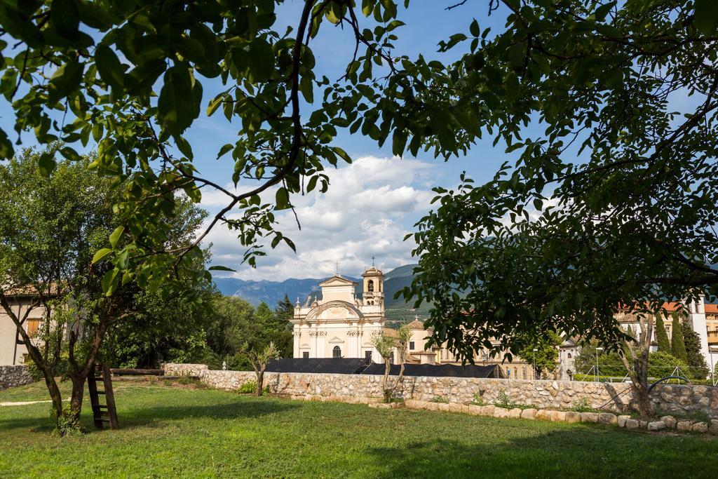 Colle Ameno Room And Breakfast Rovereto  Exterior photo