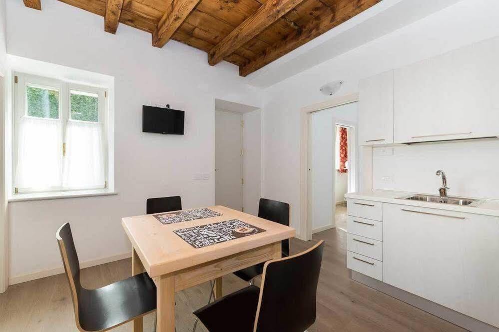 Colle Ameno Room And Breakfast Rovereto  Exterior photo